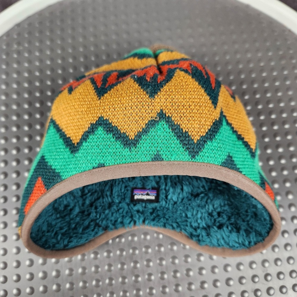 Patagonia Baby Knit Beanie Hat 0-3 Months Multicolor Chevron Fleece Reversible